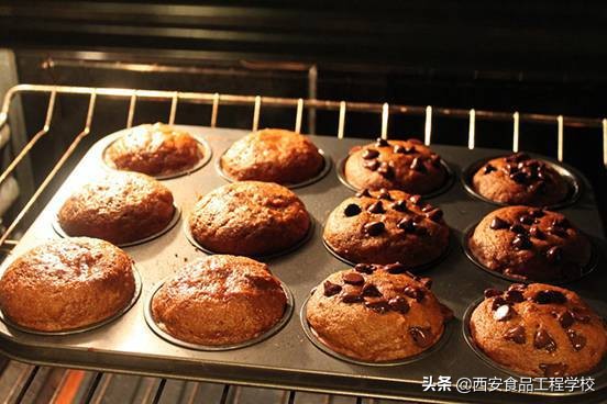 烤箱只有温度和时间怎么预热烤箱,为什么要预热烤箱做蛋糕