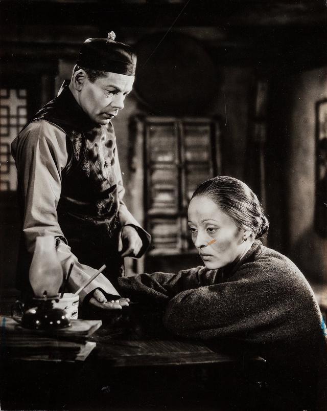 美国人拍摄的1978年的中国纪录片,美国人讲述中国1944