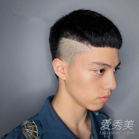 发际线高发型男生短发寸头,男生发型短发寸头怎么剪
