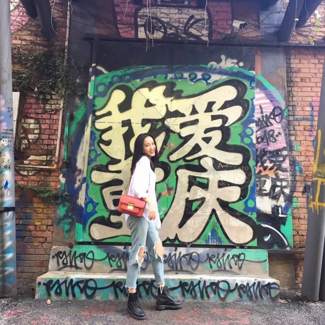 重庆8d魔幻城市从高到低,重庆8d魔幻城市让西方为之羡慕