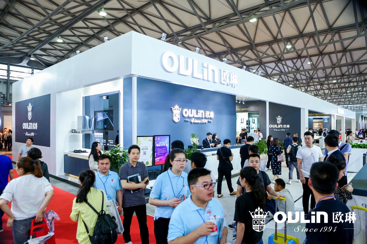 欧琳携“魔净厨房”新产品、“全能空间定制”新理念，闪耀厨卫展