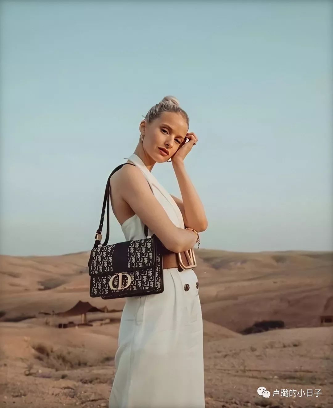 中年女士包包轻奢推荐,中年女士适合买什么样的包包