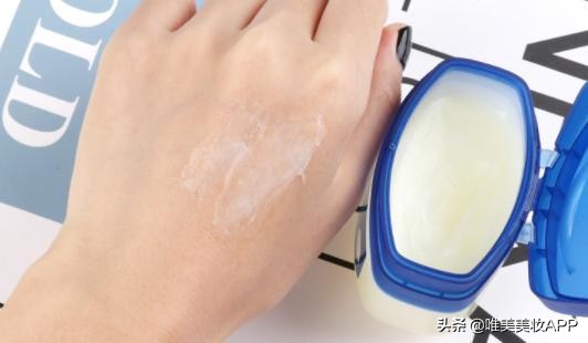 邓紫棋护肤品修复,邓紫棋种草芦荟胶