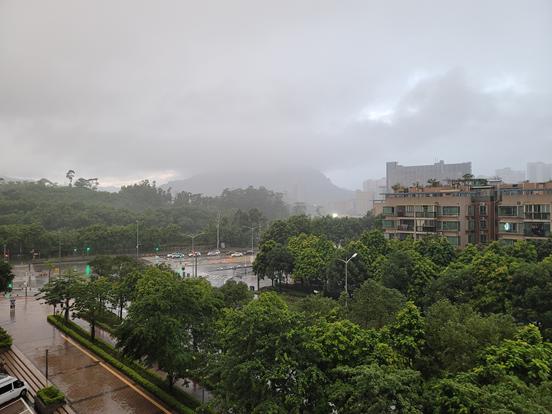 三星note20ultravs华为mate40pro,三星note20ultra半年评价