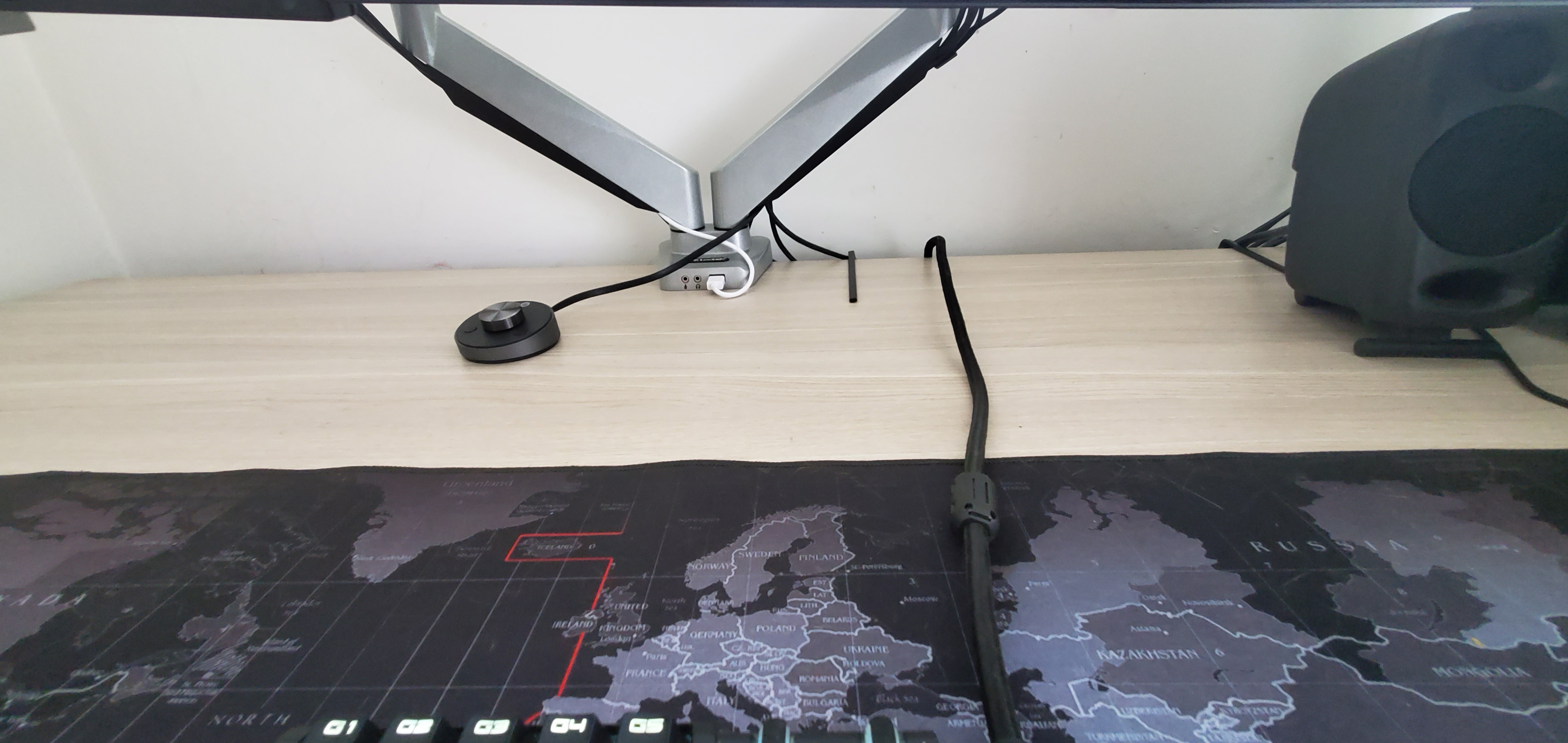 乐歌d7d和d8d,乐歌d7d显示器