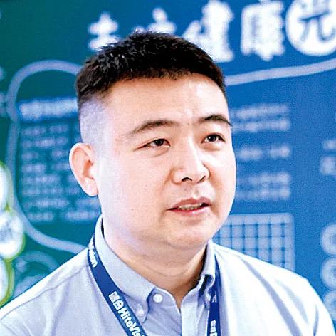 雷士欧普三雄极光哪个好,雷士照明和三雄极光射灯哪个好