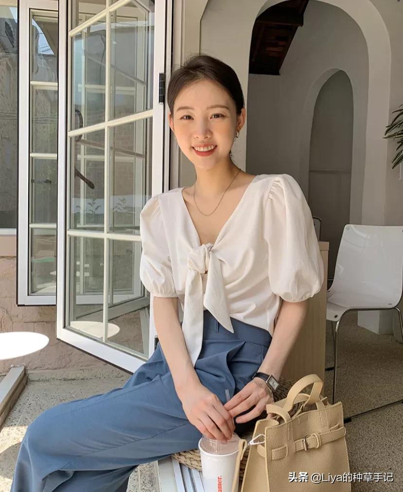 “挤奶衫”什么鬼？普通人穿丑哭了