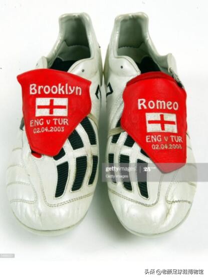 贝克汉姆最新战靴,贝克汉姆穿过什么球鞋