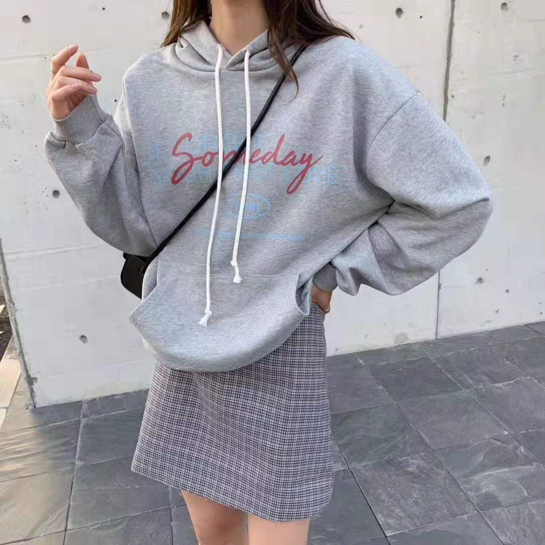 韩版的衣服有什么特点,韩版和时装款区别