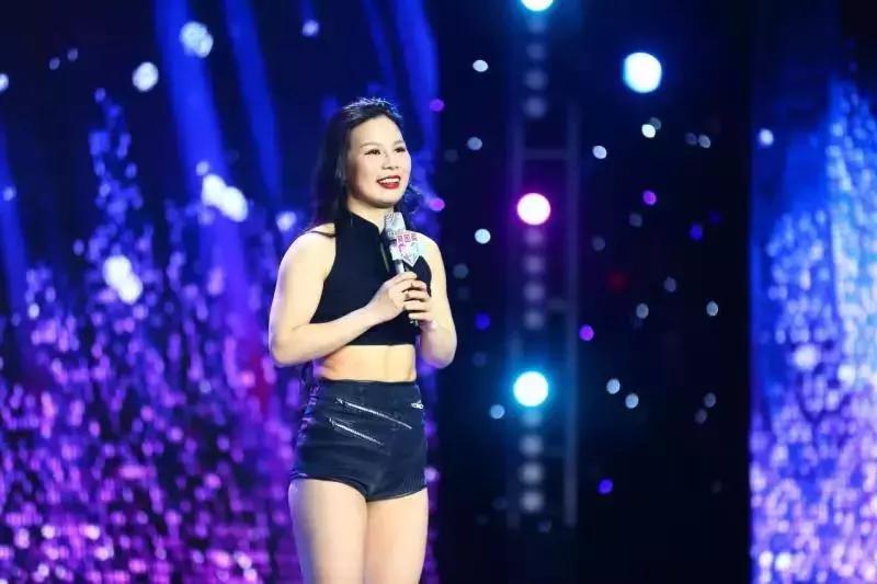 喂猪的农村妇女,喂猪世界冠军