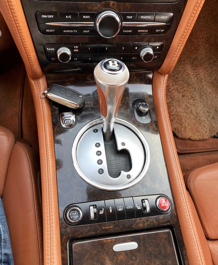 80万宾利飞驰,80万买台宾利