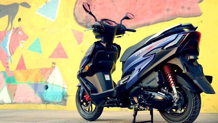 雅马哈巧格i125踏板车保养视频,豪爵ucr125新款踏板车怎么保养