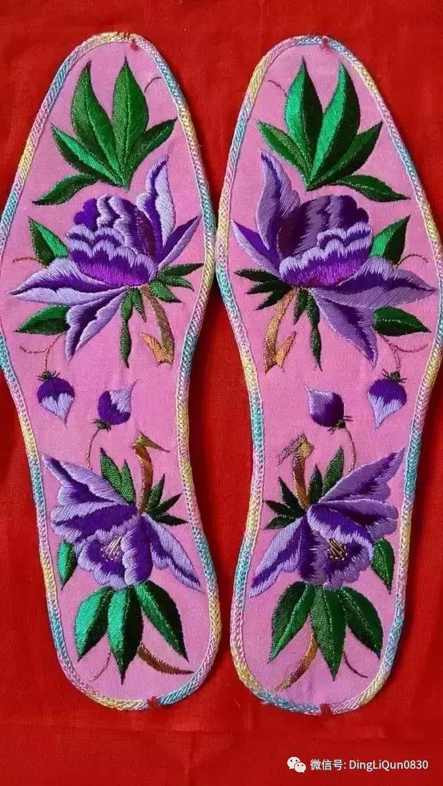 鞋垫上的刺绣艺术欣赏,鞋垫刺绣怎么刺绣熊猫嘴巴