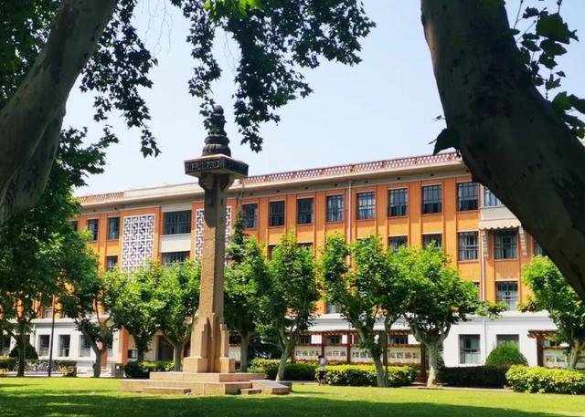 土木工程专业为什么同济比清华好,土木工程专业最强大学排名