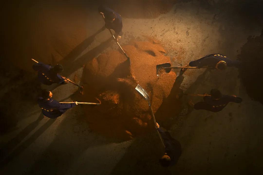 姜文代言过的商务白酒,姜文代言酒