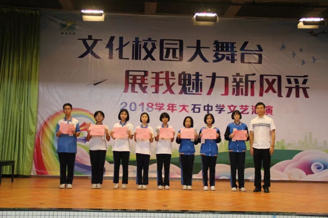 家风家训伴我成长手抄报简单有字,关于家风家训的手抄报超级简单版