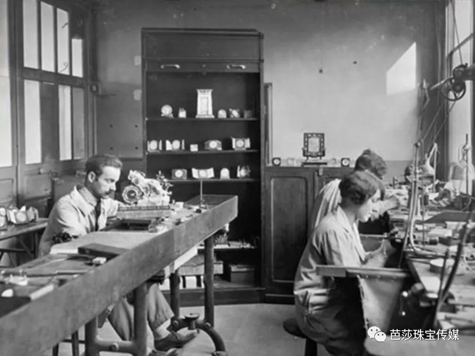 澶х墝楂樼骇棣栭グ,澶х墝楂樼骇鐝犲疂