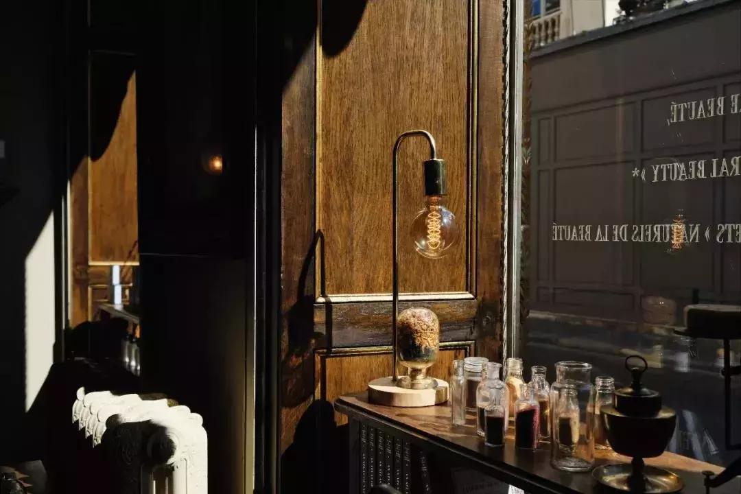 时髦精の恋物癖：易拉罐香水、玳瑁牙刷、“爱马仕”香氛...