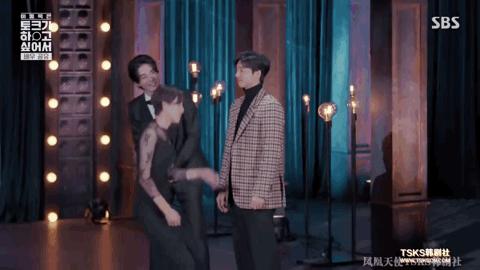 朱莉一人拿下exo全员第几期,韩国喜剧大联盟一人拿下exo全员