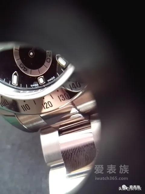 黑钢迪值得入手吗,黑钢迪白钢迪对比