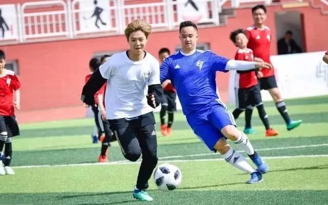 鹿晗真的是纯爷们吗,鹿晗真的是太爷们吗