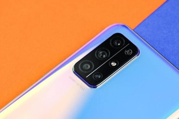 3倍长焦镜头拍视频,300mm手机长焦镜头拍人像效果欣赏