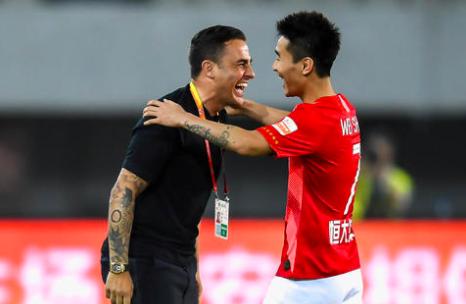 广州恒大八冠王曾经的记录,广州恒大2019庆祝8冠仪式