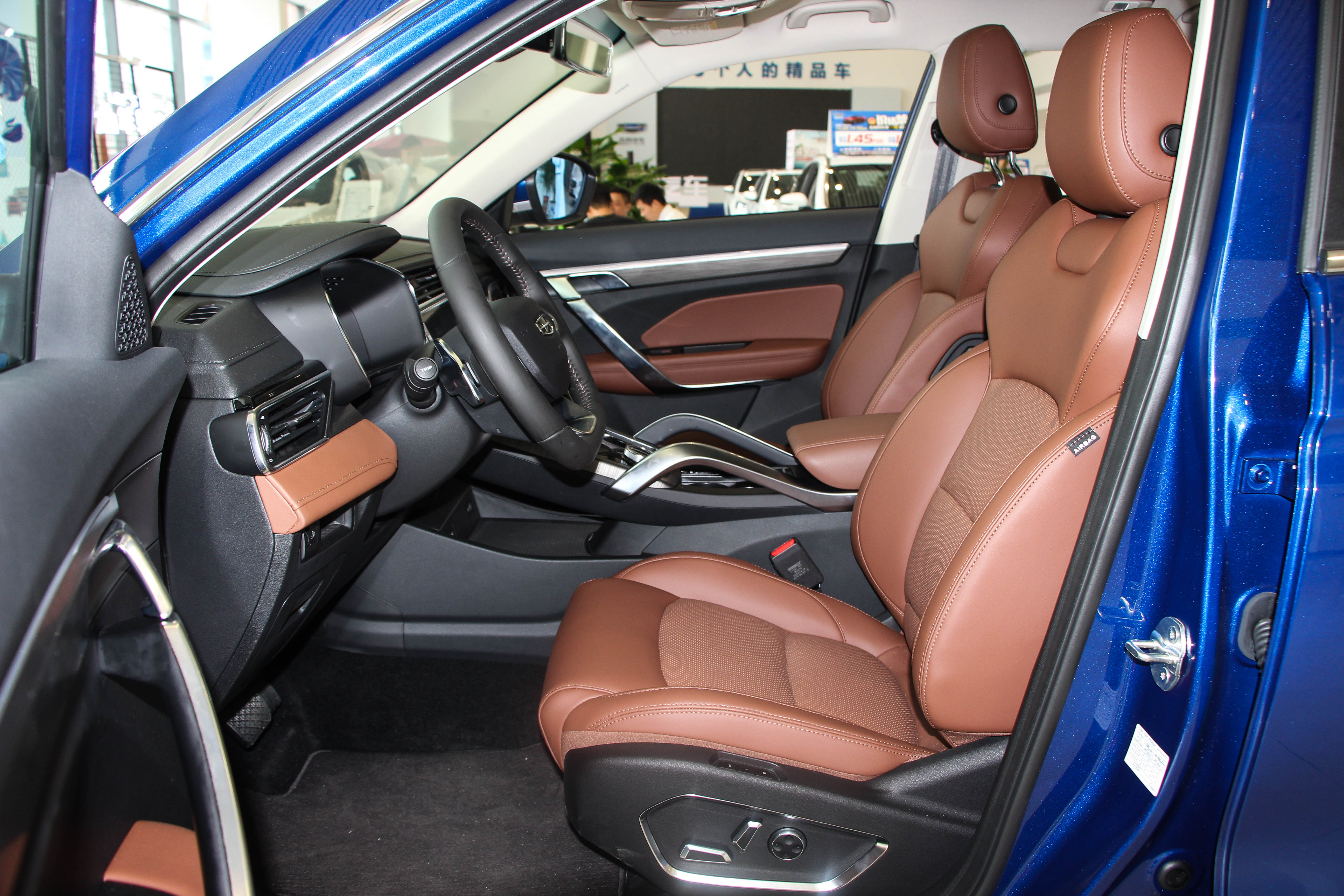 吉利博越pro2020款哪一款最值得,吉利博越pro哪款更实用