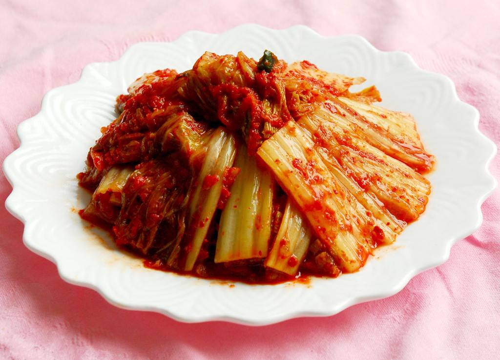 韩式泡菜辣白菜辣条,韩式泡菜辣白菜鸡爪