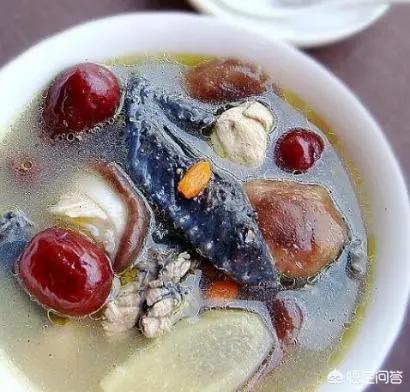 皮肤暗黄毛孔粗大护肤品排行榜,皮肤暗黄毛孔粗大如何改善