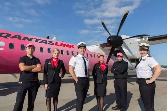 世界各国空姐制服大比拼,全球最好看的空姐制服