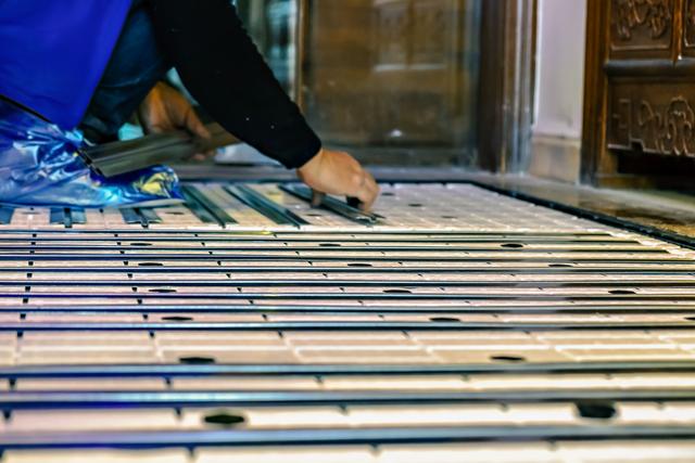 石墨烯地暖的优缺点和缺陷,石墨烯地暖的优缺点及价值