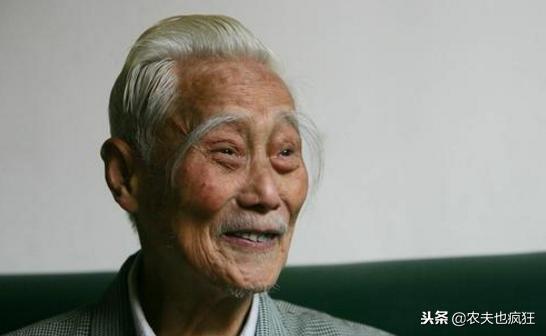 看相眉毛一半浓一半淡代表什么命,俗语三十生豪四十亡