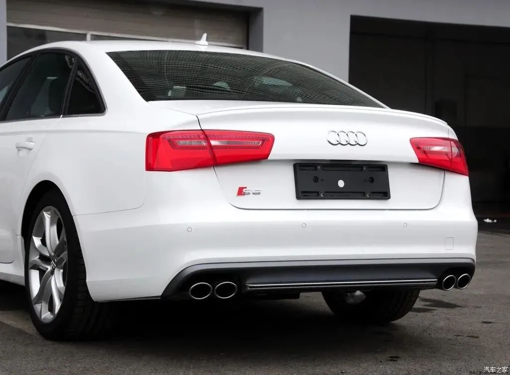 不到10万就能开一台掀背轿跑回家,不到10万就能买到很好的车