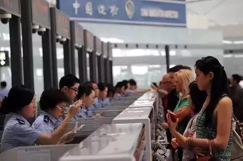 海外华人回家过年千万别带这些*禁品违**，一不小心就成了“*私走**”