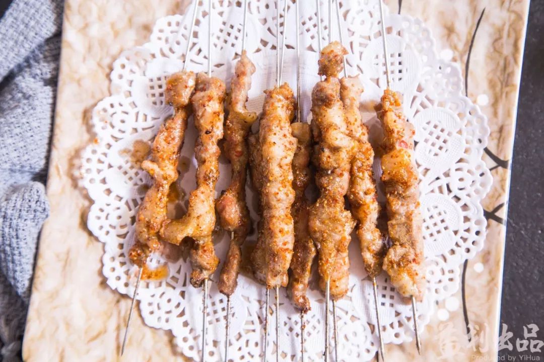 大连这家*欲肉**横流的烤肉店，一道菜能吃到15种肉