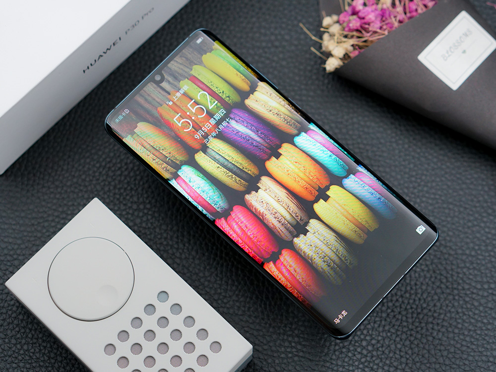 十一出行不用愁，华为P30系列强大影音为你解忧