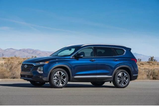 北京现代第四代胜达详细介绍,正面竞争和错位竞争