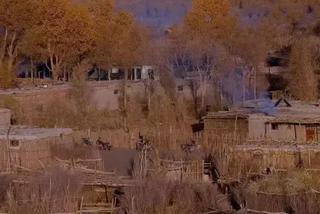 新疆于田沙漠无人区,新疆于田沙漠最后村庄