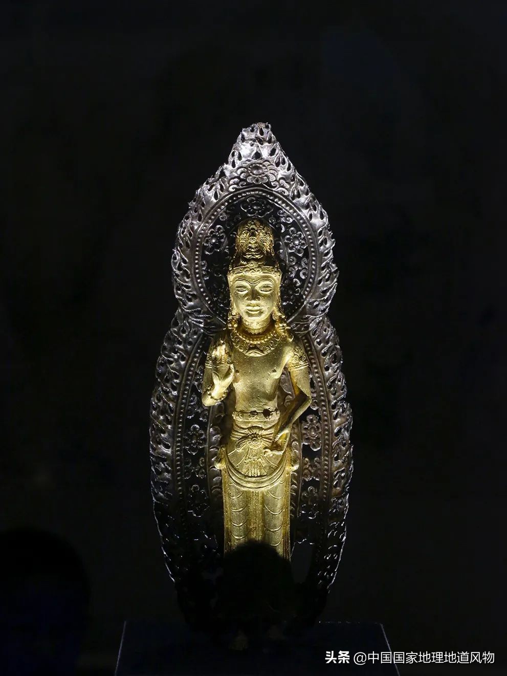 云南有个地方比大理丽江更出名,昆明风景为什么没有大理和丽江好