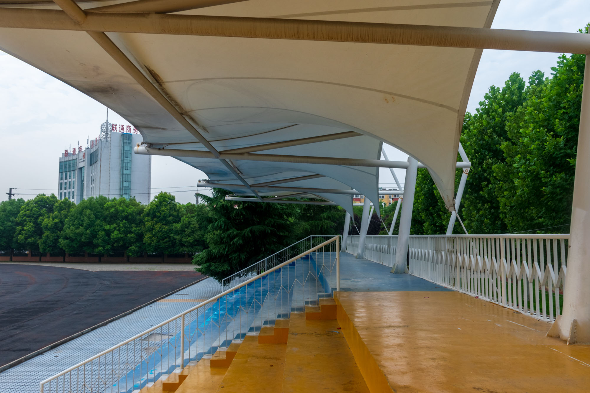 遂平县奥林匹克公园广场,遂平县奥林匹克晚会