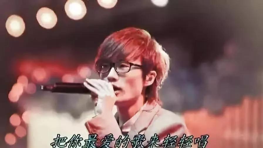 新歌1分钟评论破万！许嵩，这十年你去哪了？