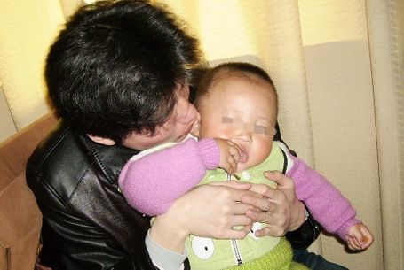 外婆带娃总是生气,外婆带娃很闹