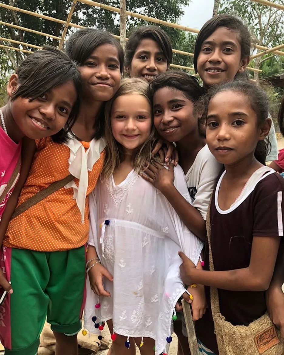 小七在学校里过生日,小七去贵族学校上学