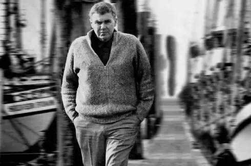 豆瓣8.3真正的超现实主义神作,大教堂雷蒙德卡佛的极简主义