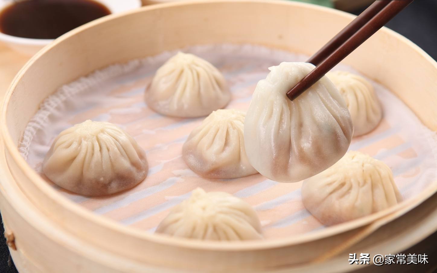 小笼汤包都有几种做法,小笼汤包正确的包法