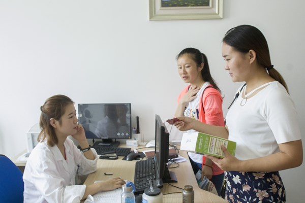 饭后食管反流是什么原因,饭后胃烧心反流是什么原因