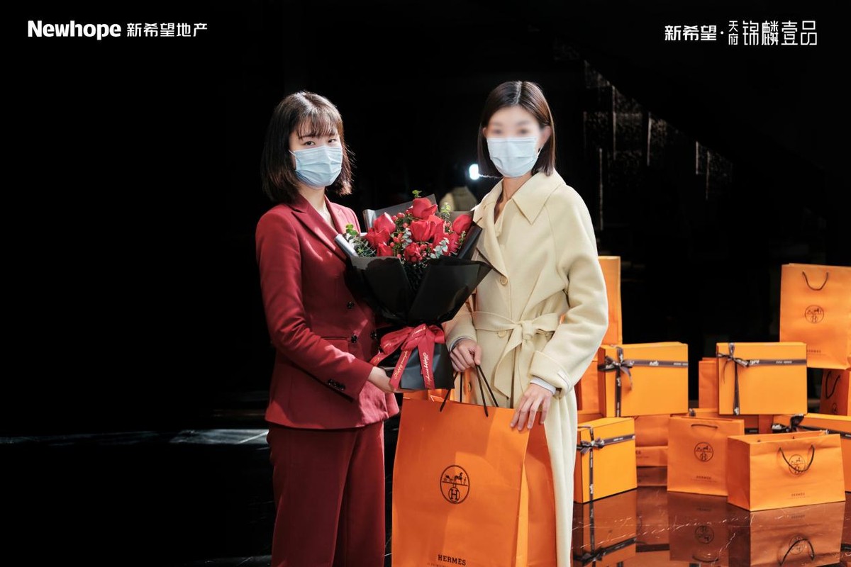 以首开热销之姿，盛启攀成钢荣耀新十年