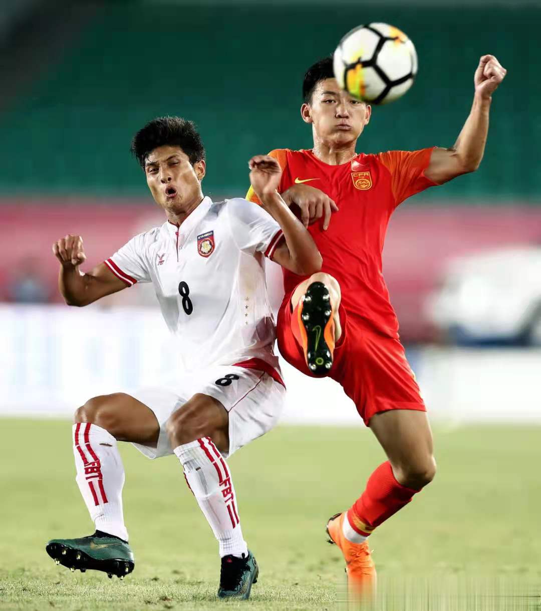 克莱枫丹年轻照片,足球青年近卫军