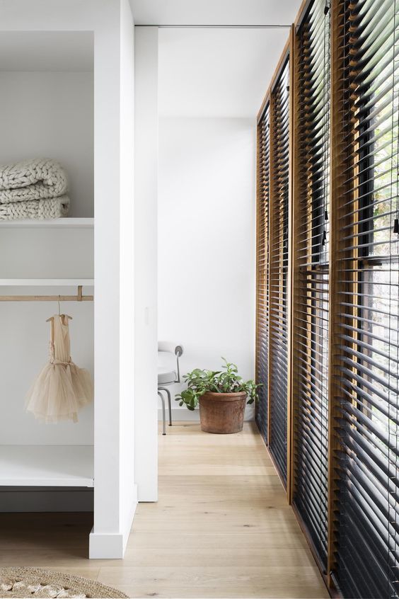 装修3套房得出的经验，窗帘要是不会选，别考虑！就用百叶窗代替